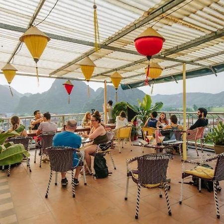 Phong Nha Jasmine Hostel & Roof Top Bar Eksteriør billede